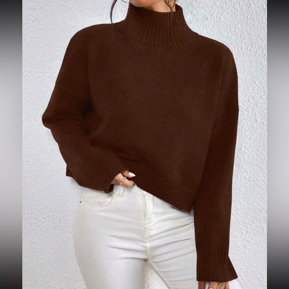 Black Mock neck / turtle neck thick sweater - Picture 3 of 6
